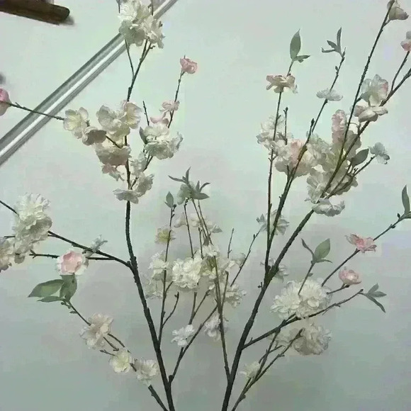 Cherry Blossoms faux flowers - Picture 4 of 4